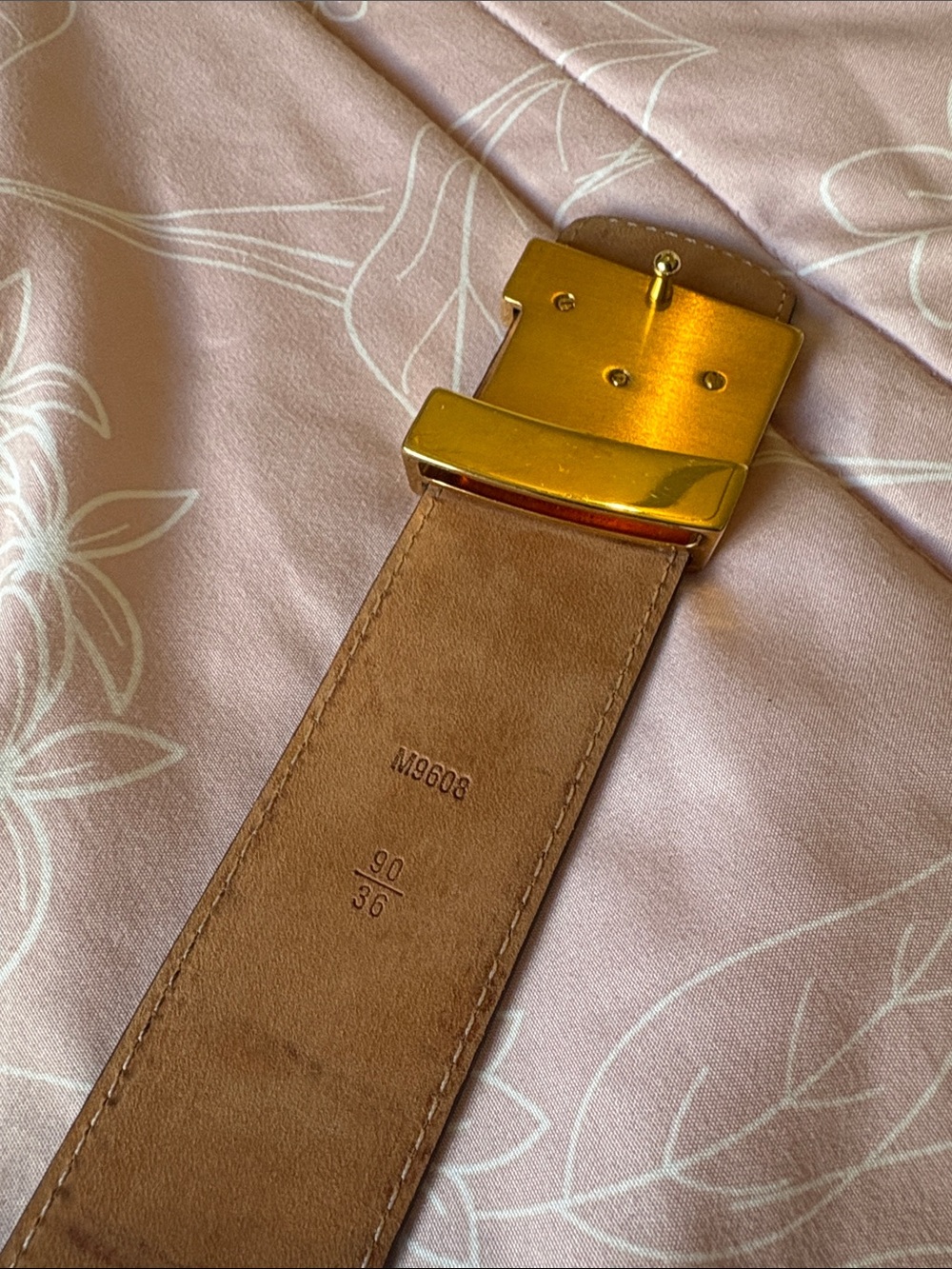 Louis Vuitton M9608 Logo Canvas Belt Size 90/36 - Picture 7 of 13